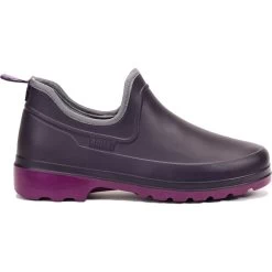 2023 Aigle Taden Plus 2 Clog NB5914 - Aubergine / Dahlia 6 2023 Aigle Taden Plus 2 Clog NB5914 - Aubergine / Dahlia -Equestrian Clothing Store 202320Aigle20Taden20Plus20220Clog20NB591420 20Aubergine20Dahlia20Main.700x700